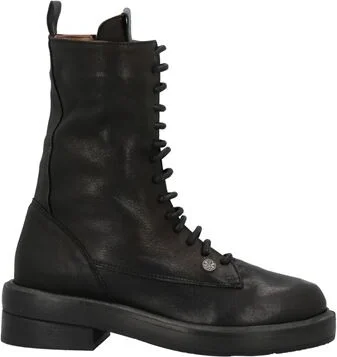 O. x.s. Woman Ankle boots