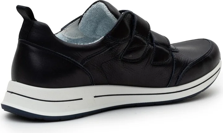 Oakland Sneaker - Image 2