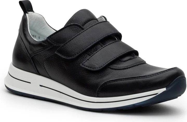 Oakland Sneaker
