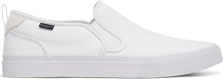 Oakley Men's Banks Slip-On Canvas Sneaker