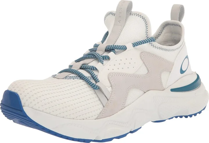 Oakley Men's Cosmos Sneaker