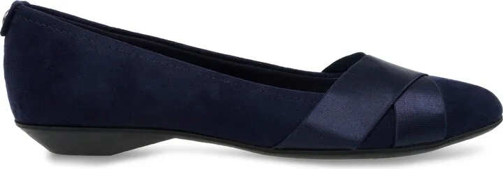 Oalise Pointed Toe Flat - Image 8