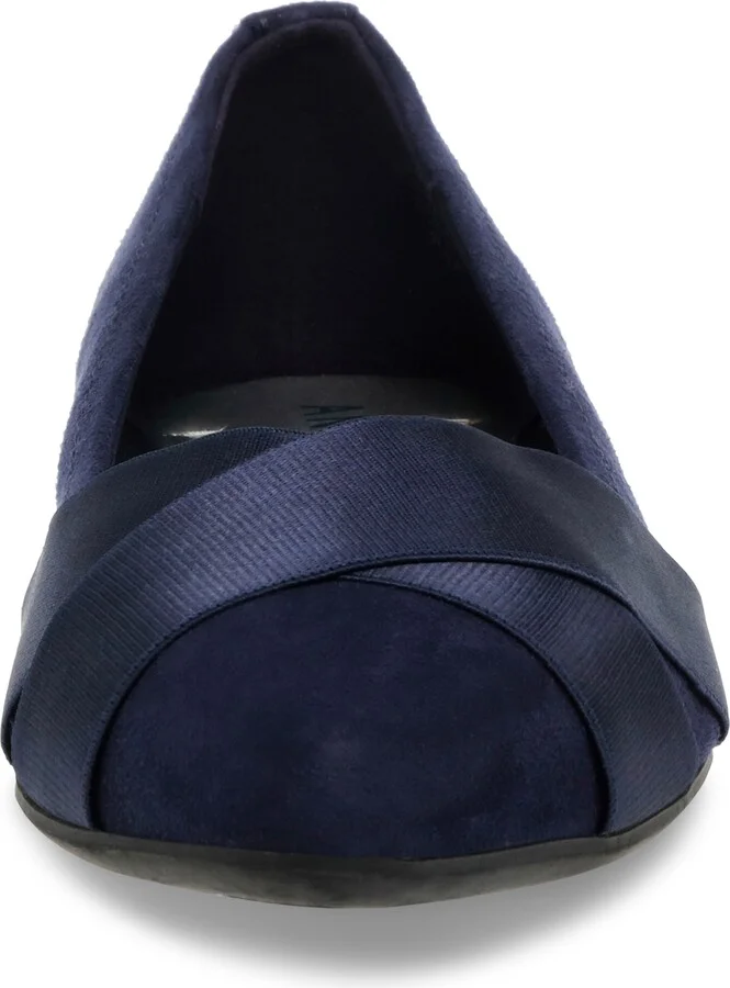 Oalise Pointed Toe Flat - Image 9