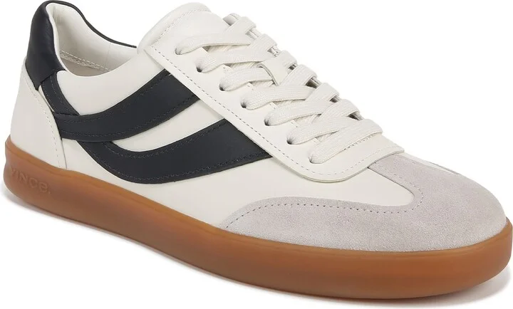 Oasis Sneaker