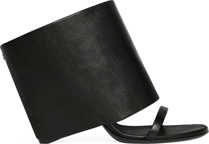 Oblique sandals