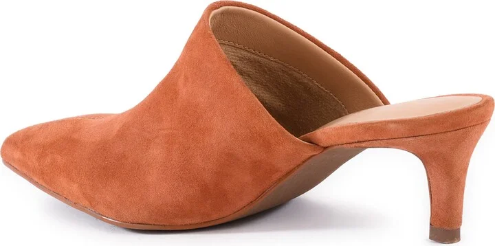 Obsession Pointed Toe Kitten Heel Mule - Image 9