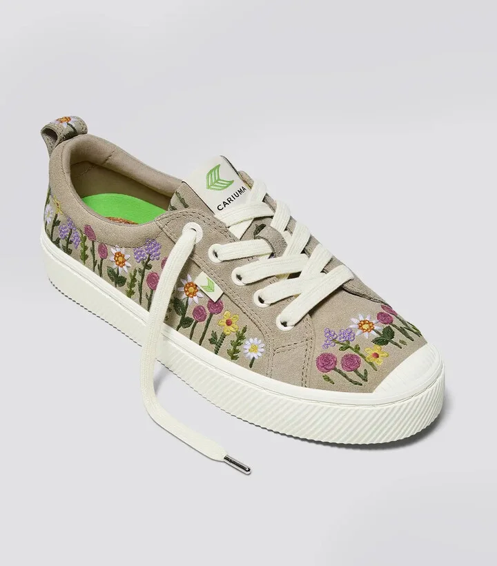 OCA Low Sand Suede Embroidered Flowers Sneaker Men - Image 2