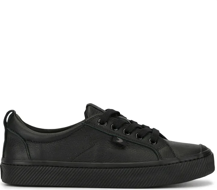 OCA low-top sneakers