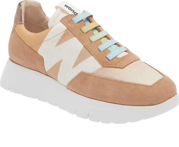 Odisei Sneaker