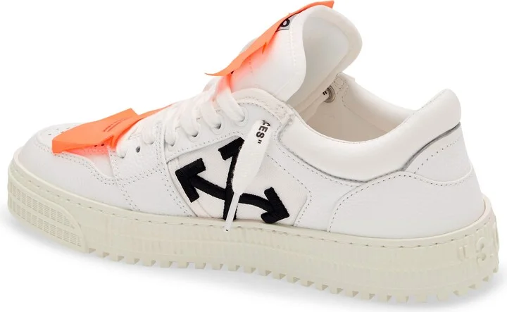 Off Court 3.0 Low Top Sneaker - Image 2