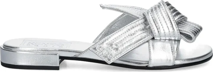 Oki sandals