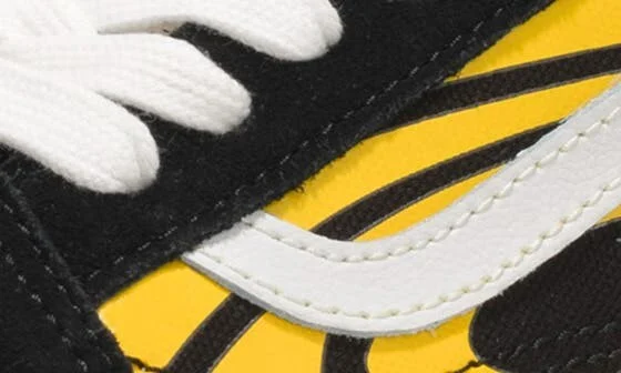 Old Skool Low Top Sneaker - Image 7