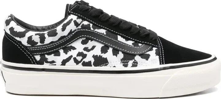 Old Skool sneakers