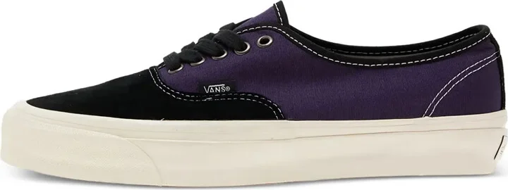 Old Skool sneakers