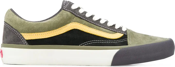 Old Skool sneakers