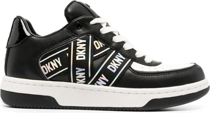 Olicia sneakers