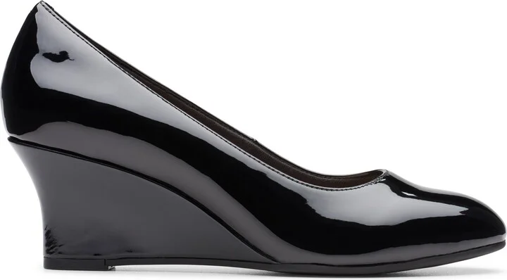 Olivette Pearl Wedge Pump - Image 3
