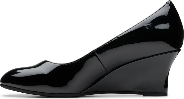 Olivette Pearl Wedge Pump - Image 7