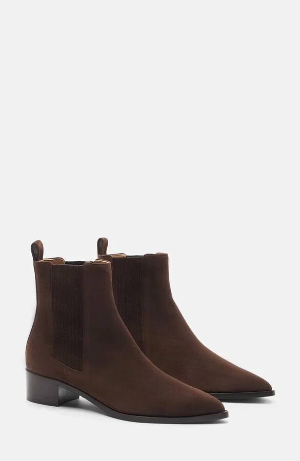 Olivia Chelsea Boots