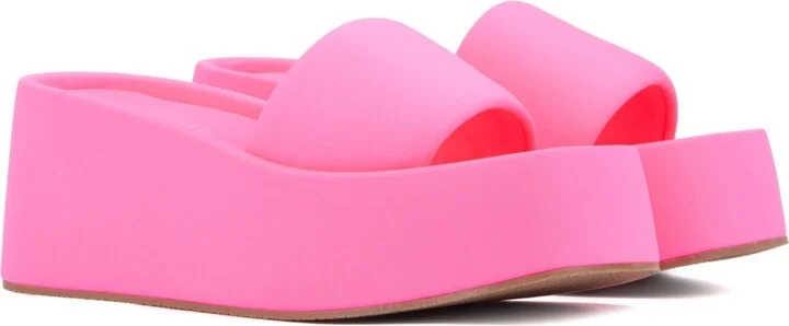 Olivia Miller Women's Uproar Wedge Sandal - Image 4