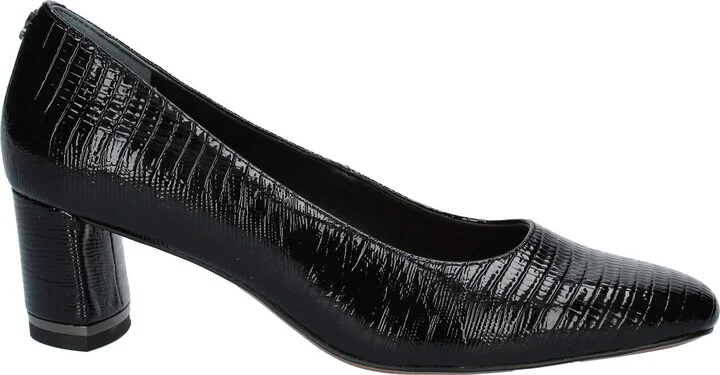Olivienne Snakeskin Embossed Pump - Image 3