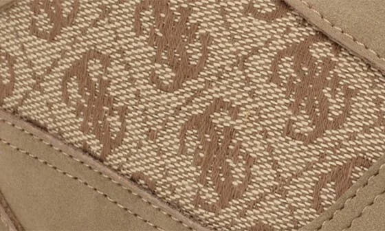 Olivos Sneaker - Image 11