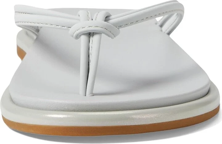 OluKai 'Aka Sandal Women's Sandals Iridescent/Vapor : 8 B - Medium, Rubber - Image 2