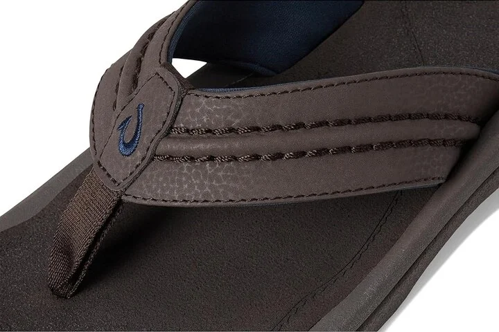 OluKai Hokua Men's Sandals Dark Wood/Dark Wood : 7 D - Medium, Synthetic - Image 7