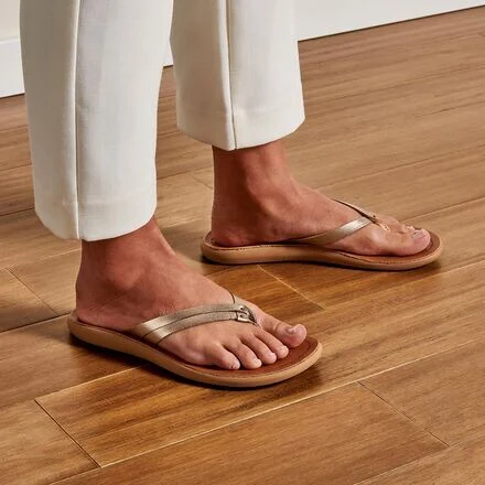 Olukai Kapehe Luana Flip Flop - Women's - Image 9