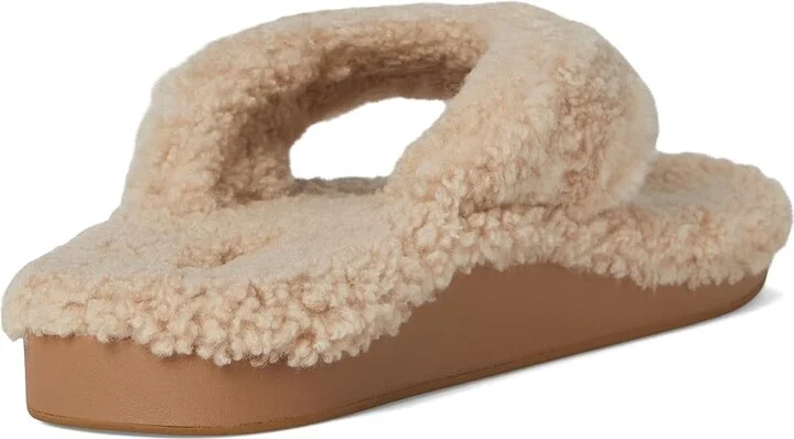 OluKai Kipe'A Heu Women's Sandals Tan/Tan : 8 B - Medium, Leather/Rubber - Image 4