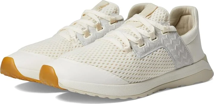 OluKai Wailuku Women's Shoes Off-White/Off-White : 6 B - Medium, Suede