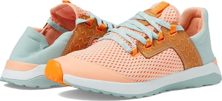 OluKai Wailuku Women's Shoes Peach/Swell : 7.5 B - Medium, Suede