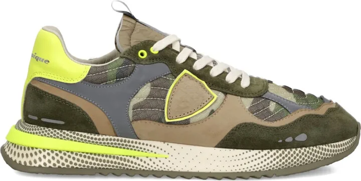 Olympique sneakers
