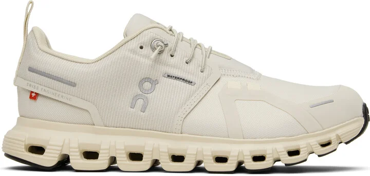 On Beige Cloud 6 Waterproof Sneakers