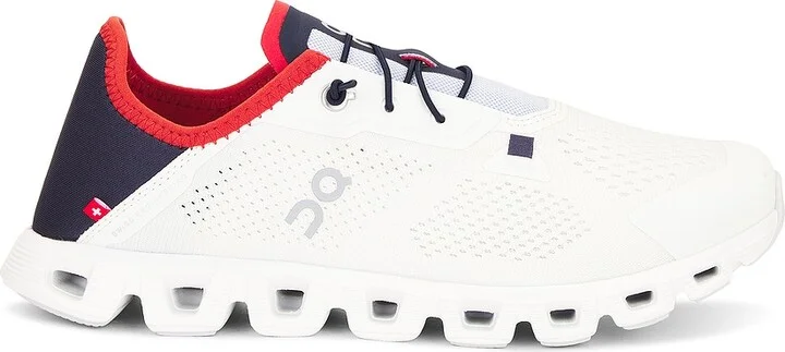 On Cloud 5 Coast Sneaker in Cream
