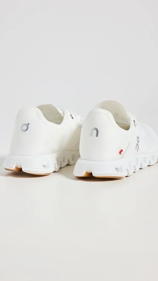 On Cloud 5 Coast Sneakers - Image 3