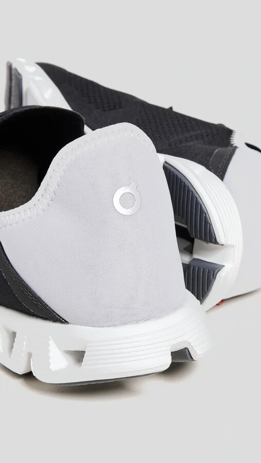 On Cloud 5 Coast Sneakers - Image 6