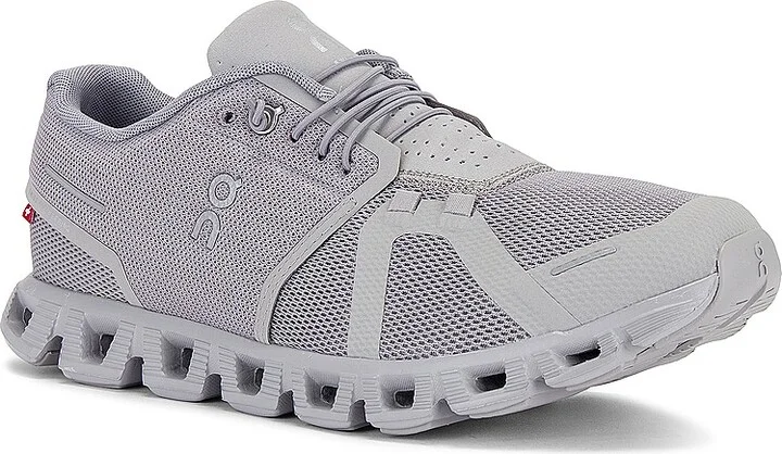 On Cloud 5 Sneaker in Grey - Image 2