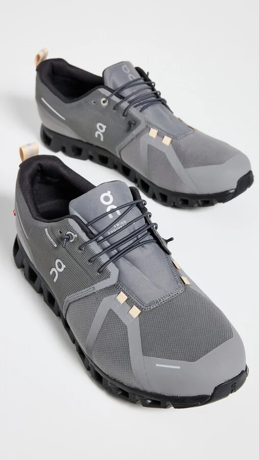 On Cloud 5 Waterproof Sneakers - Image 3