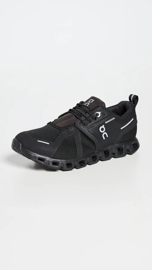 On Cloud 5 Waterproof Sneakers - Image 4
