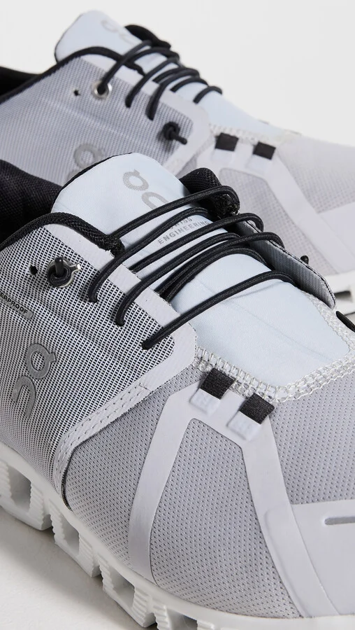 On Cloud 5 Waterproof Sneakers - Image 5