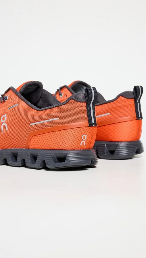On Cloud 5 Waterproof Sneakers - Image 4
