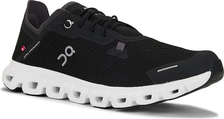 On Cloud 6 Coast in Black - Image 2