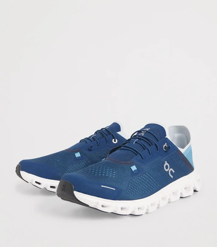 On Cloud 6 Coast Trainers - Image 3