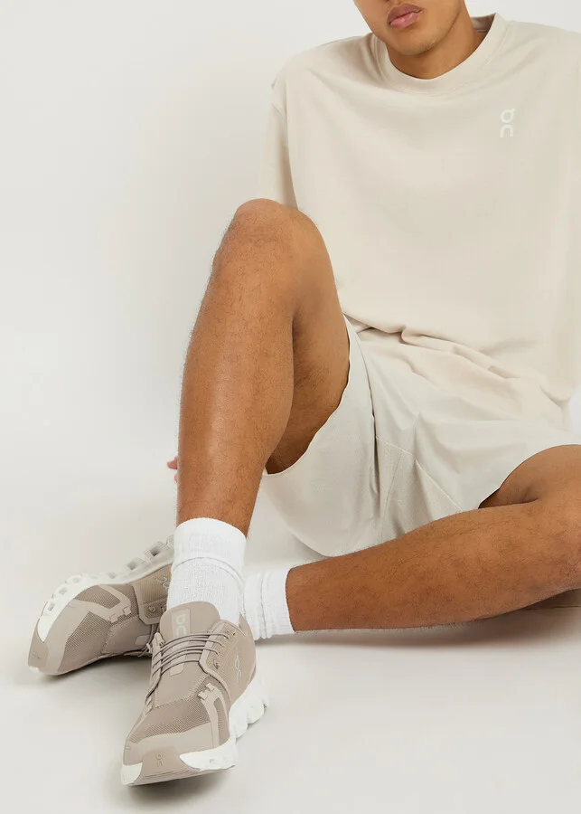 ON Cloud 6 Panelled Mesh Sneakers - Image 5
