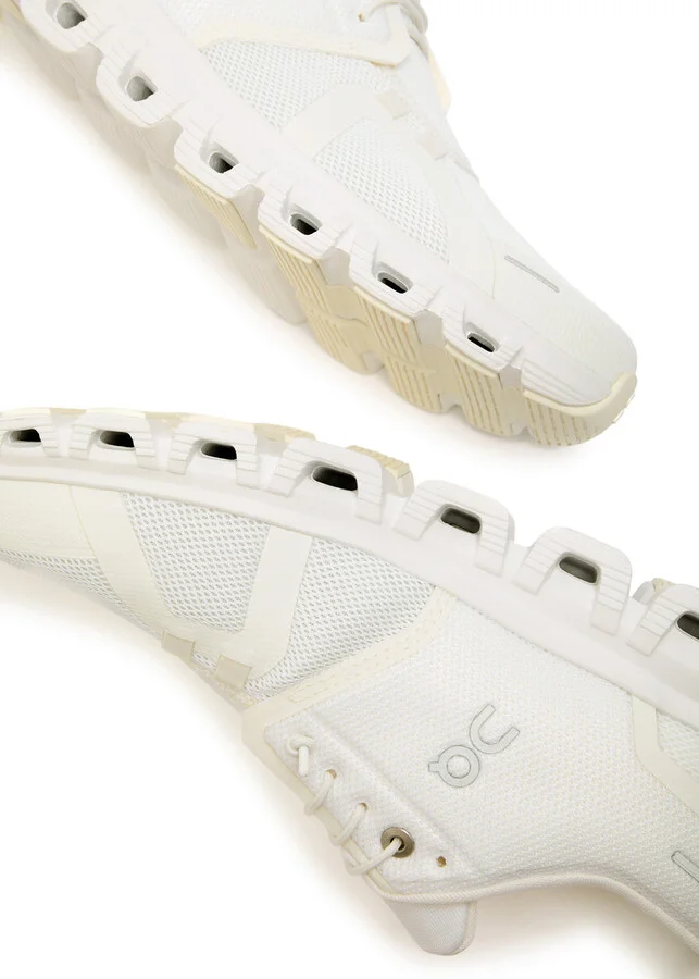 ON Cloud 6 Panelled Mesh Sneakers - Image 4