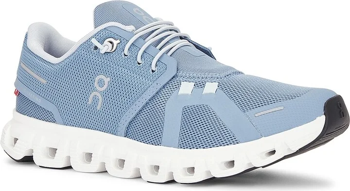 On Cloud 6 Sneaker in Blue - Image 2