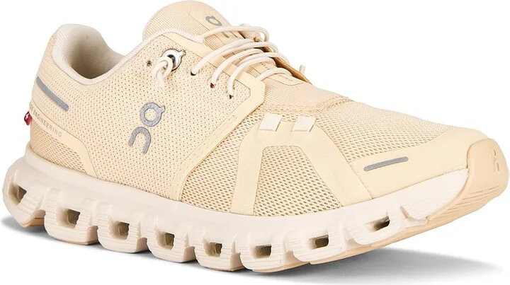 On Cloud 6 Sneaker in Cream - Image 2