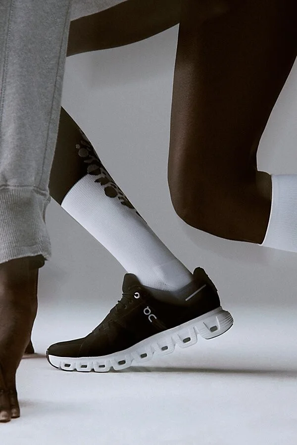 On Cloud 6 Sneakers - Image 2