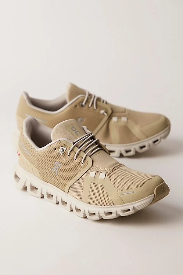 On Cloud 6 Sneakers - Image 2